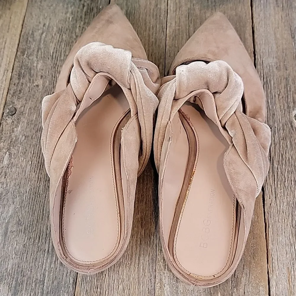 BCBGeneration Nessa velvet slip-on flats Size 9.5